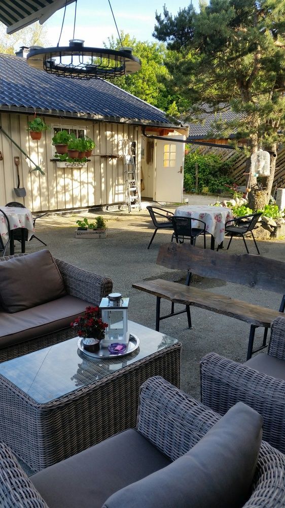 Vertshuset Fannarheimr - Bed &breakfast Guest house