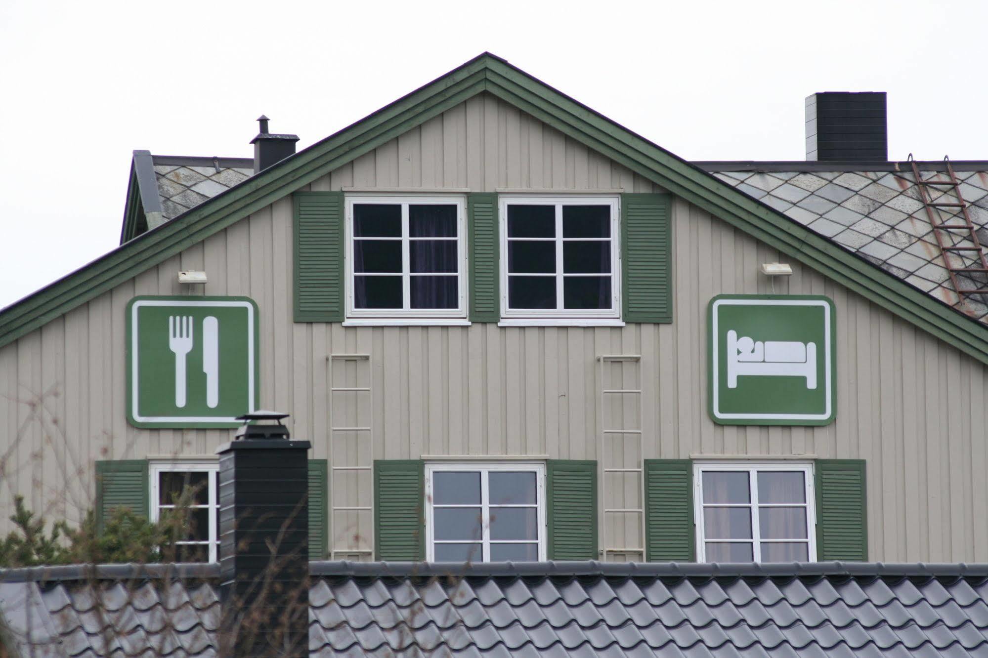 Guest house Vertshuset Fannarheimr - Bed &breakfast